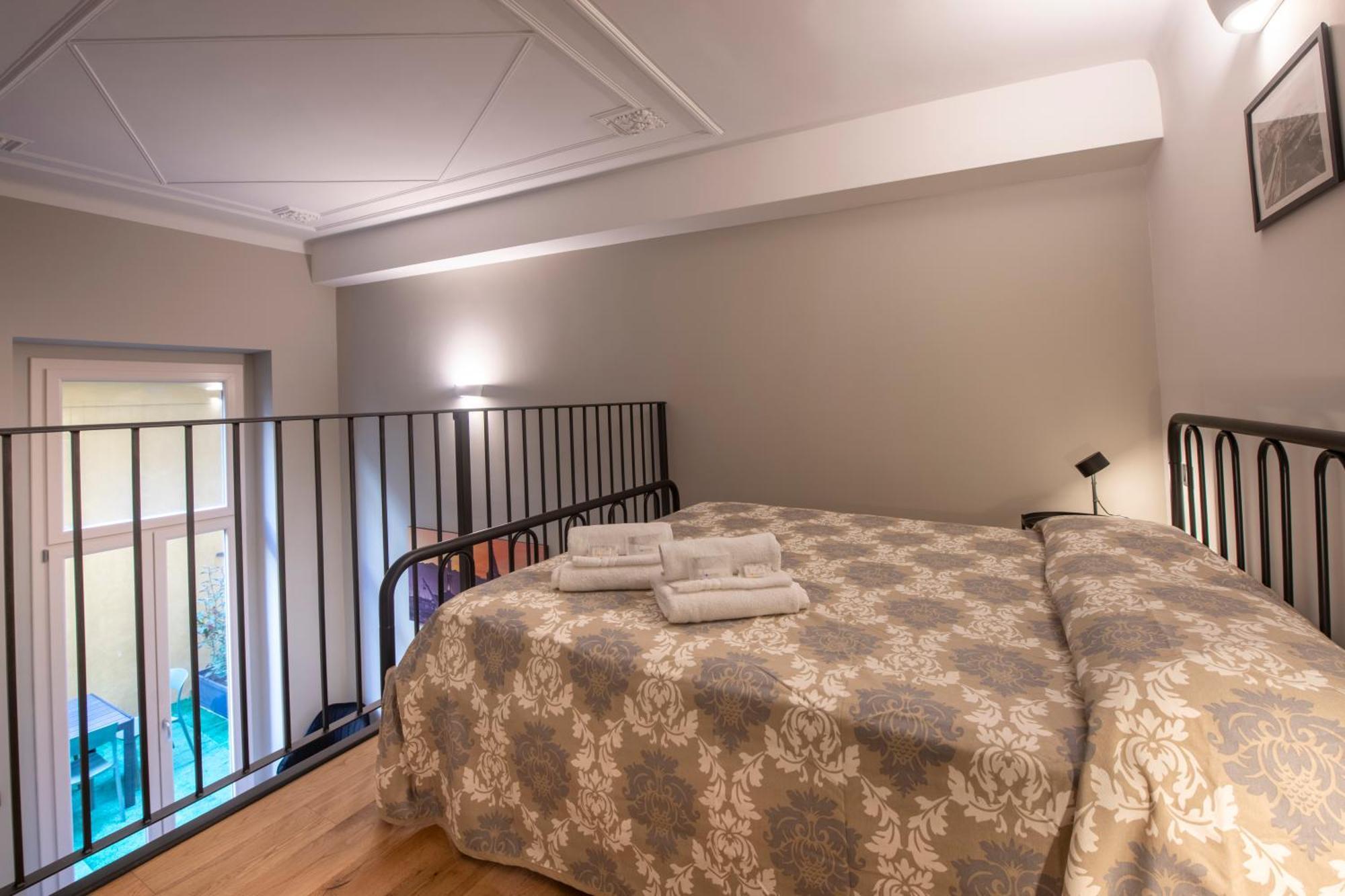 227 - Largo Zecca Luxury - Nel Cuore Del Centro Di Apartment Genua